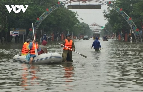 Canada donates 400,000 USD to help Vietnam's flood recovery - ảnh 1