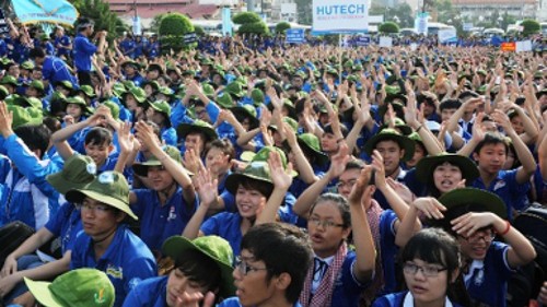 Campaign to provide 90,000 jobs for Vietnamese young people and students - ảnh 1
