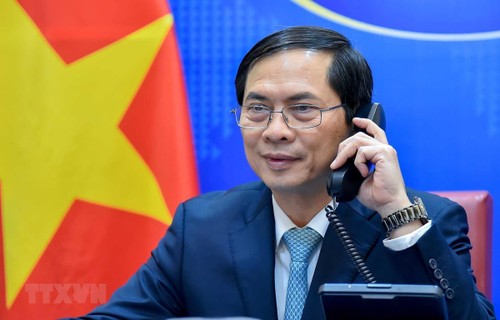 Strengthening diplomatic relations between Vietnam and China, India, Morocco  - ảnh 1