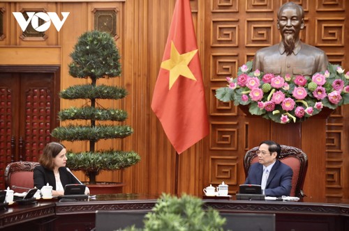 PM Pham Minh Chinh receives Australian Ambassador - ảnh 1