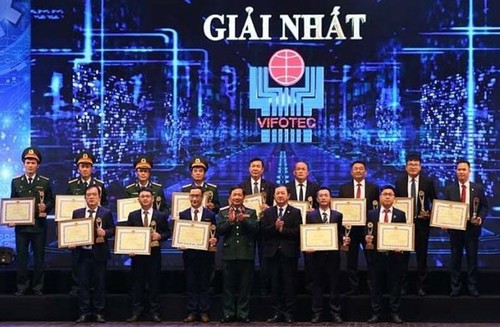 Winners of Vietnam Science & Technology Innovation Awards 2020 honored - ảnh 1