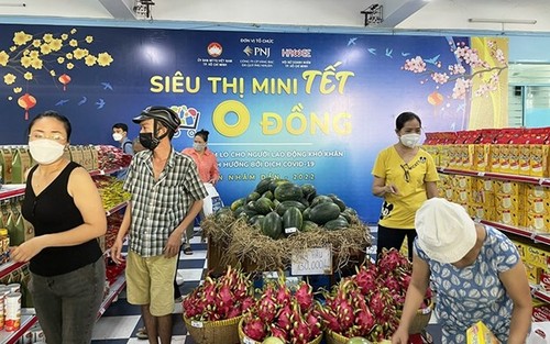Zero-dong minimart chain launched to support people in need - ảnh 1