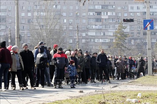 Ukraine calls for humanitarian corridor from Mariupol city - ảnh 1