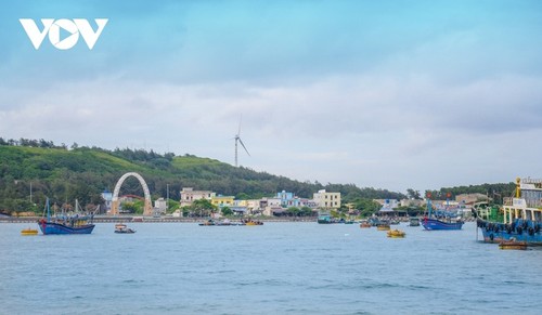 Bach Long Vy - the most-remote island in the Gulf of Tonkin - ảnh 1