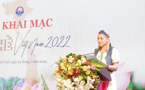 Summer Camp opens for young overseas Vietnamese  - ảnh 3