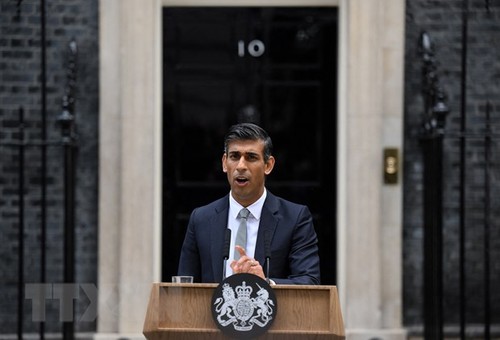 UK PM Rishi Sunak forms cabinet - ảnh 1