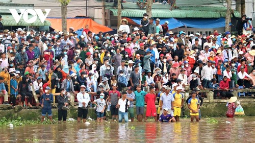 Khmer boat race excites crowds in southern Vietnam - ảnh 8