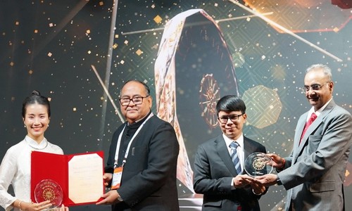 VOV’s journalistic works honored at ABU 2022 award ceremony  - ảnh 2