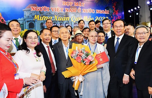 Overseas Vietnamese contribute to national development - ảnh 1