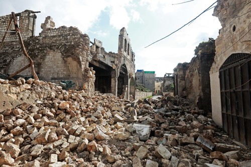 Earthquake devastates historic sites in Turkey - ảnh 1