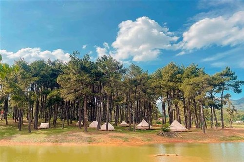 Moc Chau, world’s leading regional nature destination - ảnh 2