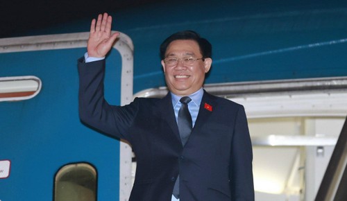 NA Chairman leaves for Cuba, Argentina, Uruguay visits - ảnh 1