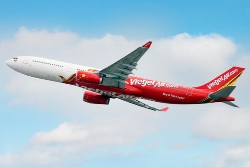 Vietjet offers promotions on routes to India - ảnh 1