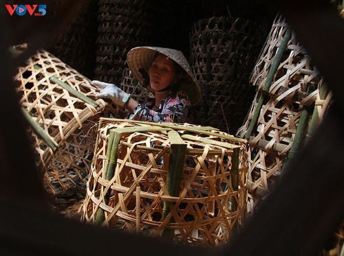 Ancient weaving village in HCMC  - ảnh 8