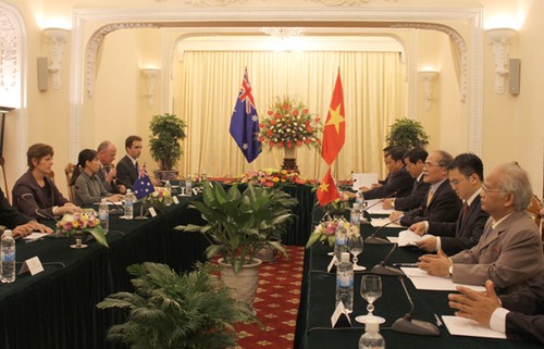 La présidente de la Chambre basse australienne Anna Burke au Vietnam - ảnh 2