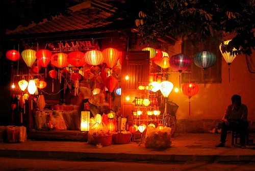 Hoi An accueille le festival des patrimoines de Quang Nam 2013 - ảnh 2
