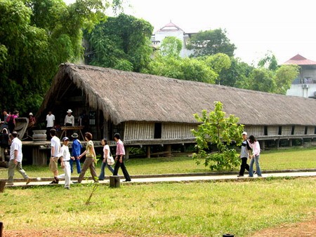 Le musée d’Ethnographie, un espace culturel typiquement vietnamien - ảnh 2