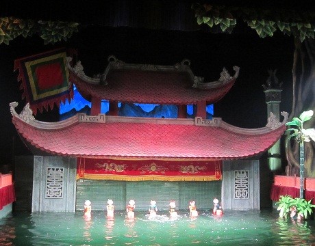 Le théâtre de marionnettes de Thang Long établit un record asiatique - ảnh 2
