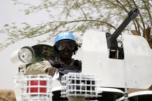 Ban Ki-moon condamne l'attaque meurtrière contre des soldats de maintien de la paix au Mali - ảnh 1