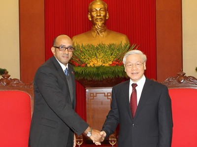 Le SG du PCV Nguyên Phu Trong reçoit l’ambassadeur Cubain au Vietnam - ảnh 1