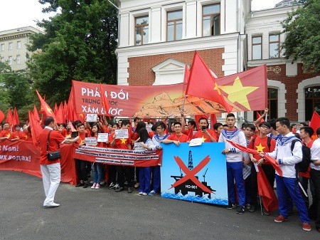 Les Vietnamiens d’outre-mer continuent de manifester contre la Chine - ảnh 1
