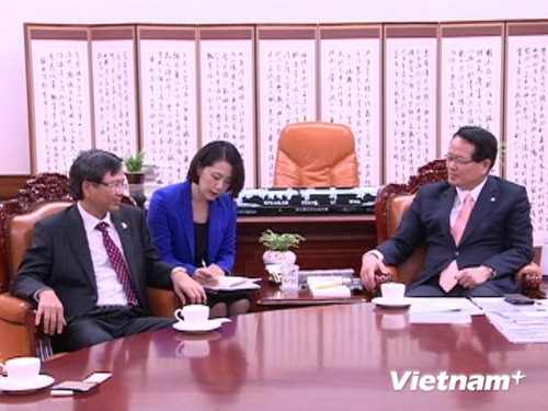 Le Vietnam et la République de Corée intensifient leur coopération - ảnh 1