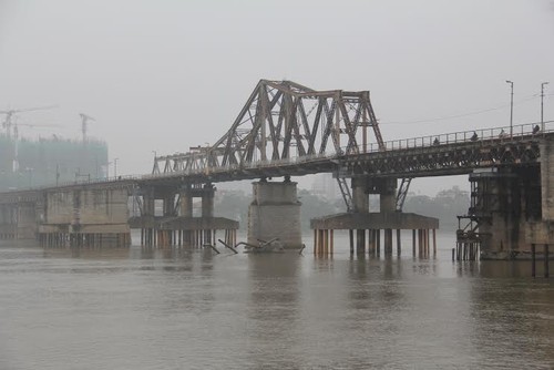 Le pont Long Bien : témoin de l’histoire hanoienne - ảnh 1