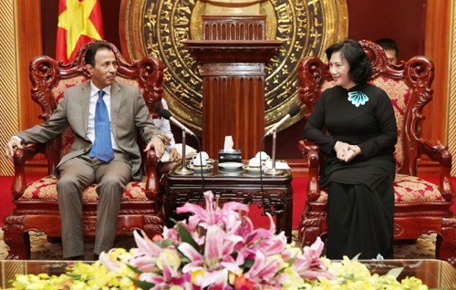 Le Vietnam souhaite renforcer sa coopération avec les Émirats arabes unis - ảnh 1