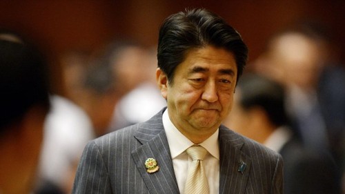 Shinzo Abe prévoit la dissolution de la chambre basse du Parlement - ảnh 1