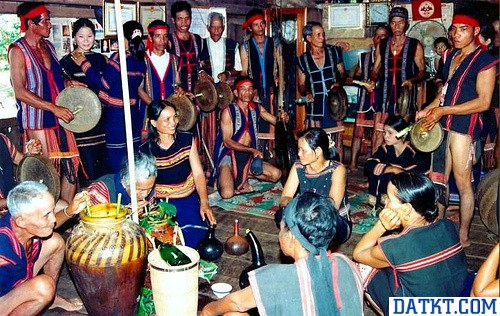 Khop bene komepa – une fête de reconnaissance chez les Bahnar - ảnh 1