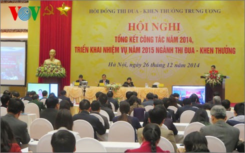 Nguyen Thi Doan à la conférence-bilan du conseil d’émulation et de récompense - ảnh 1