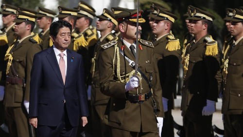 Otages japonais: Shinzo Abe réclame leur libération "immédiate" à l'Etat islamique  - ảnh 1