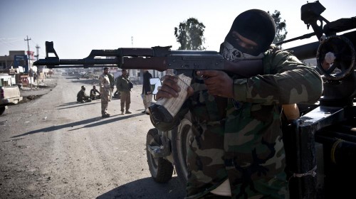 En Irak, l'Etat islamique ne cède guère de terrain face à la coalition - ảnh 1