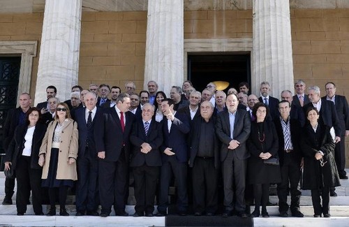Grèce: première séance du Parlement - ảnh 1