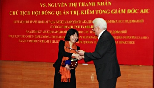 Premier prix d’IASS à une femme scientifique vietnamienne - ảnh 1