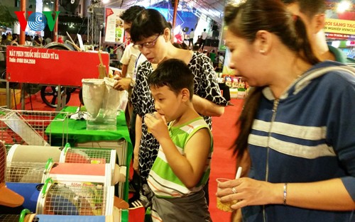 Coup d’envoi de la Foire des marchandises vietnamiennes de haute qualité - ảnh 1