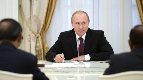 Vladimir Poutine accueille les dirigeants des pays émergent en marge du Sommet BRICS - ảnh 1