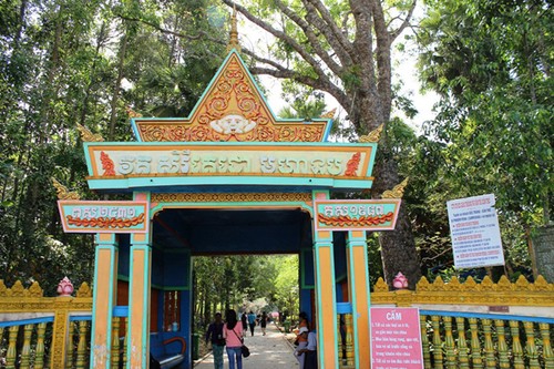 La pagode des chauves-souris, pagode des concerts de musique khmère - ảnh 1