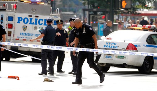 New York : au moins 3 morts et 4 blessés dans une fusillade - ảnh 1