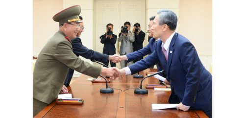 Les deux Corées baissent le niveau de l’état d’alerte à la frontière - ảnh 1