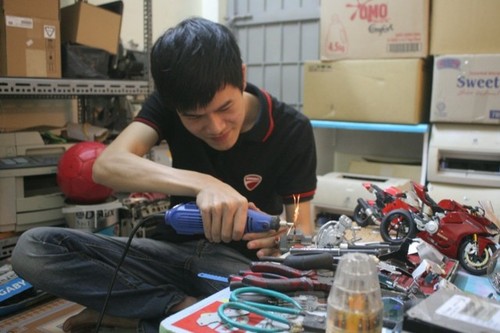 Nguyen Van Long et ses répliques de motos inédites - ảnh 2
