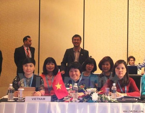Le Vietnam à la conférence des femmes députés de l’AIPA - ảnh 1