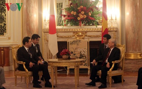 Le Vietnam et le Japon oeuvrent ensemble pour la paix et la prospérité en Asie - ảnh 2