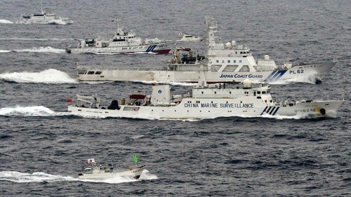 Deux  bateaux chinois dans les eaux territoriales des Senkaku - ảnh 1