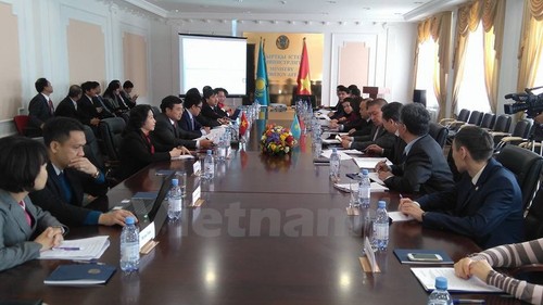 7ème réunion de la Commission intergouvernementale Kazakhstan-Vietnam - ảnh 1