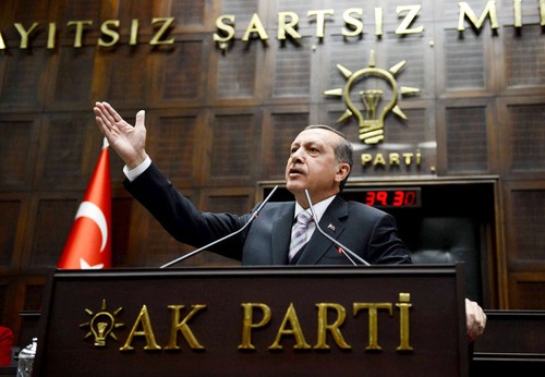 Turquie : l'AKP remporte une large victoire - ảnh 1