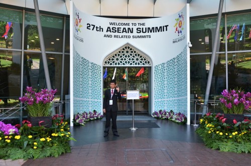 Le 27ème Sommet de l'ASEAN adoptera des documents importants - ảnh 1