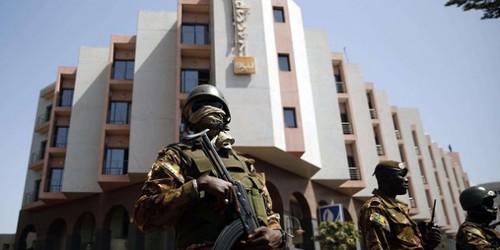 À Bamako, les assaillants de l'hôtel Radisson avaient des complices - ảnh 1