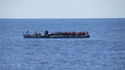 Plus de 1.500 migrants secourus au large de la Libye  - ảnh 1