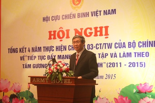 Les anciens combattants suivent l’exemple moral du président Ho Chi Minh - ảnh 1